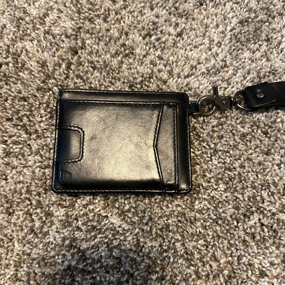 Andar Denner wallet